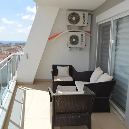Best Location Crystal Garden Alanya